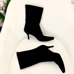 Stuart Weitzman Suede Ankle Booties 8.5